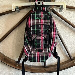 DAKINE Daypack Plaid Patterned Small BACKPACK Zip Closures Hikes Unisex. 53D